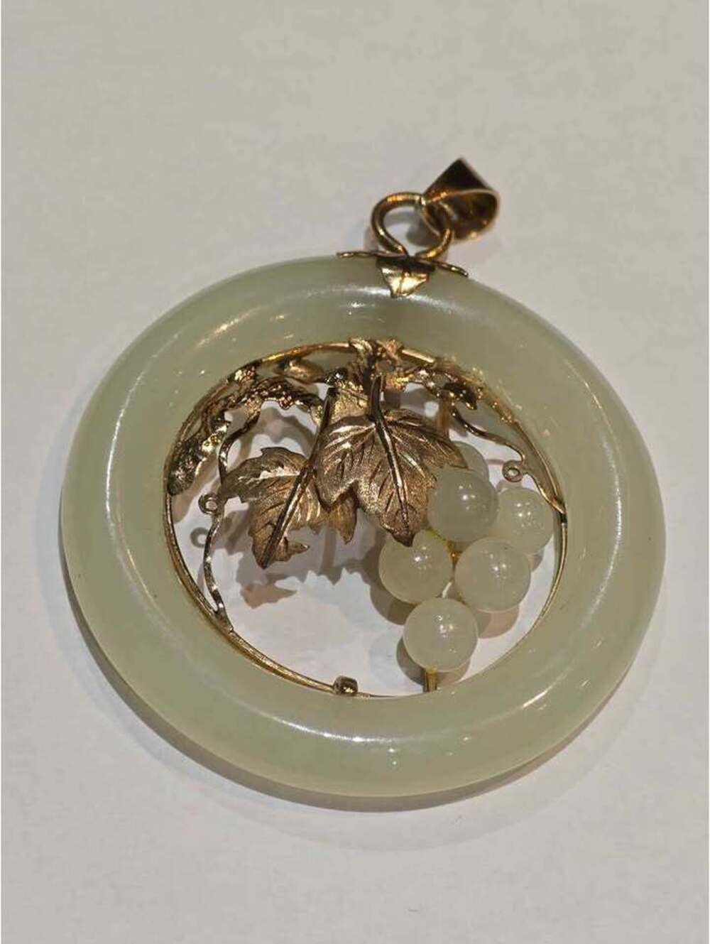 10K Yellow Gold & Jade Disk with grapes accent Hand-Carved Pendant